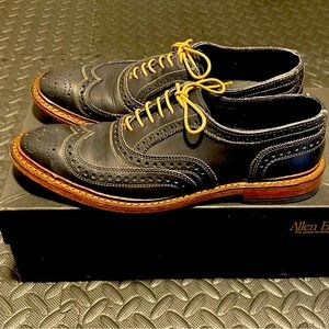 Allen Edmonds “Strandmok” Wing Tip 8D